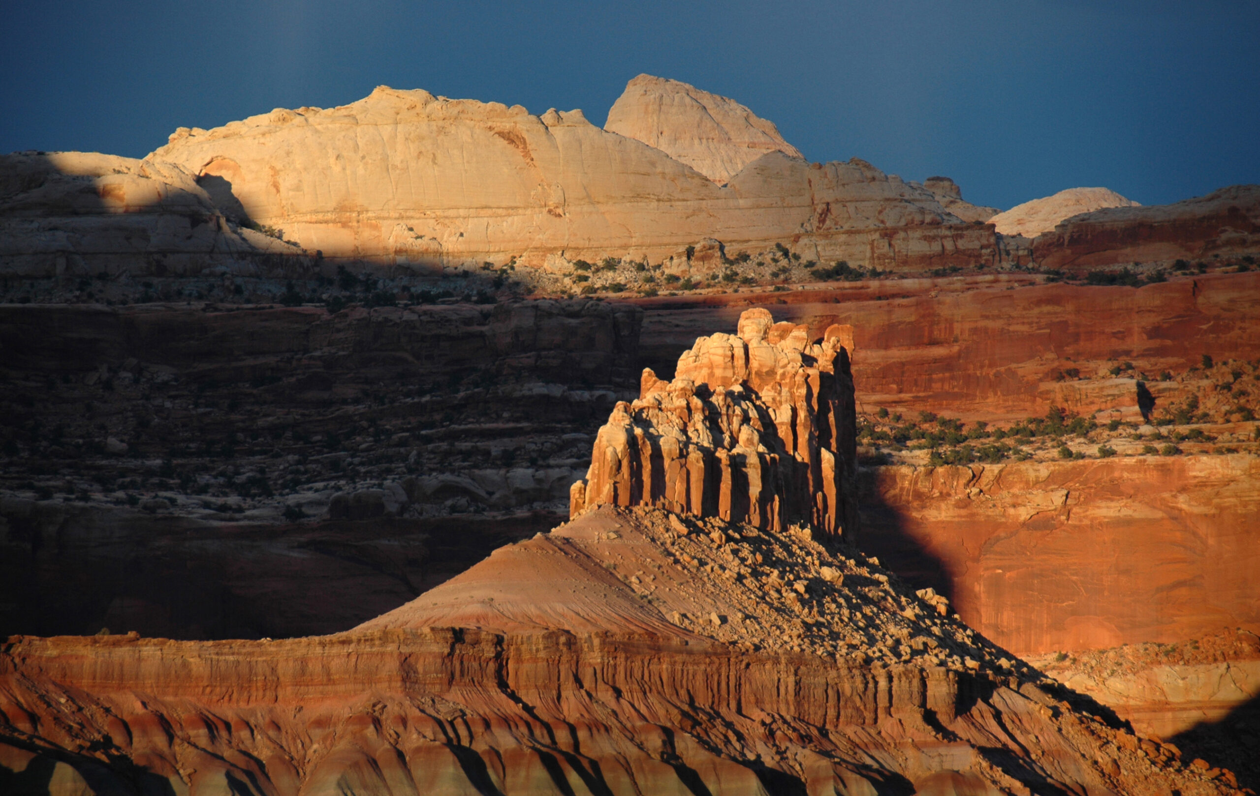 Featured image for “Epic Photography Spots in Capitol Reef National Park”