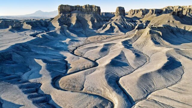 CapitolReef-Utah-Moonscape-1200w